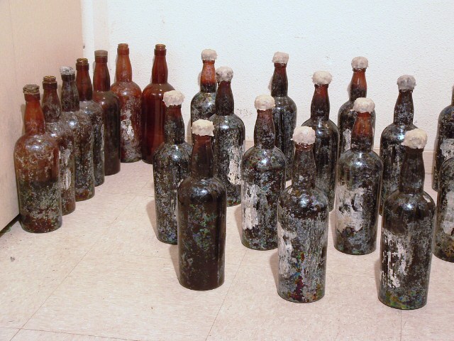 schoelerwine010.jpg  Zinfandel Wine 1935